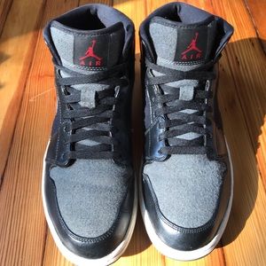 Nike Air *Jordan* 1 Mid Winter 🔥